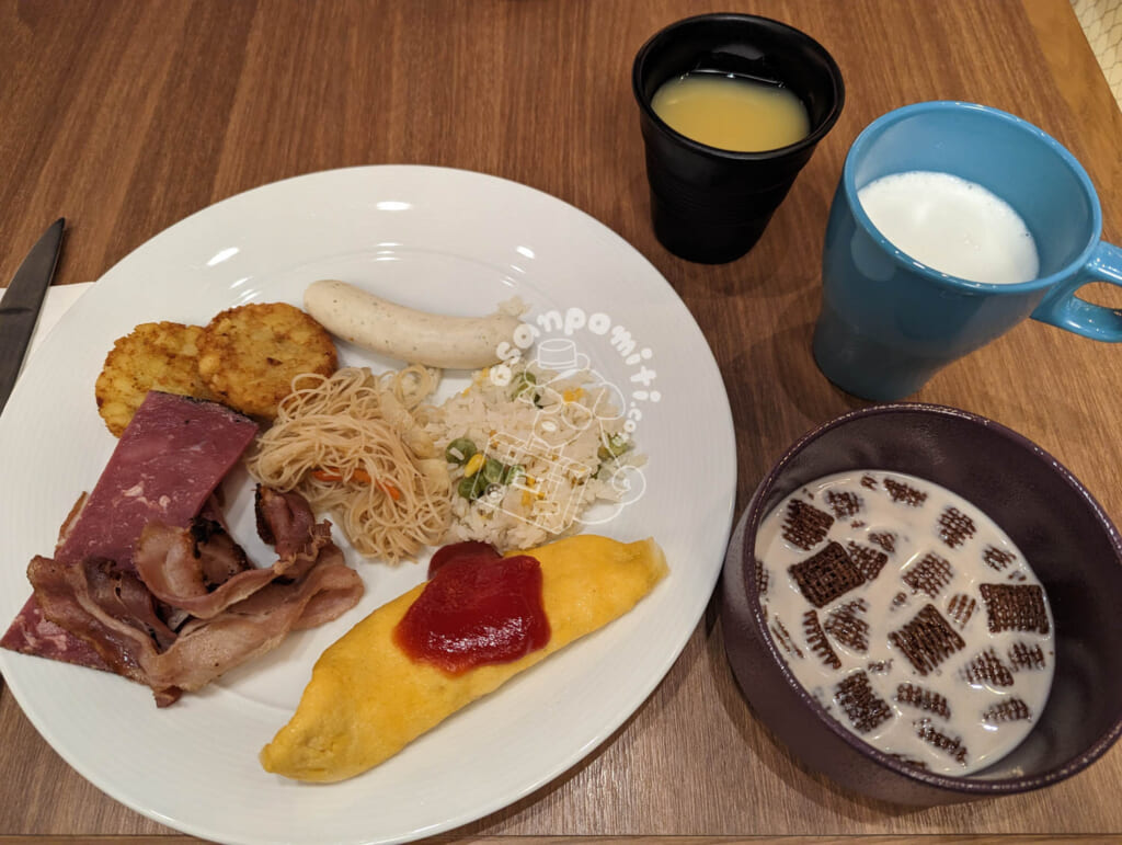 朝食／メルキュール シンガポールオンスティーブンス