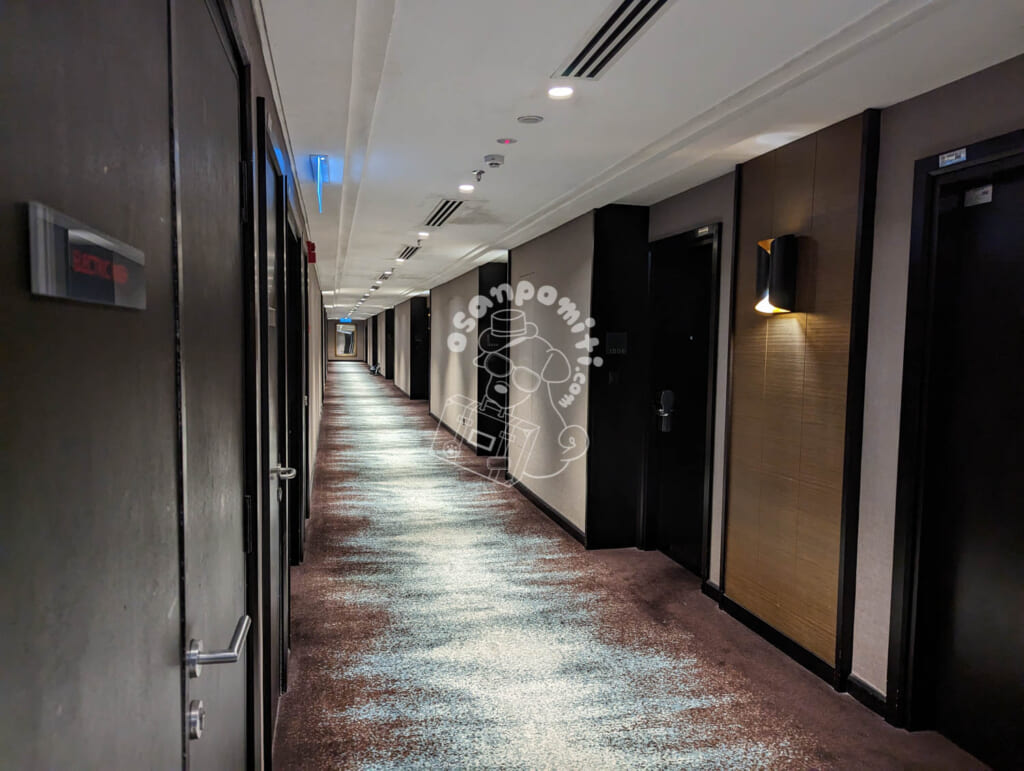 廊下／ホテル・ストライプス・クアラルンプール オートグラフコレクション